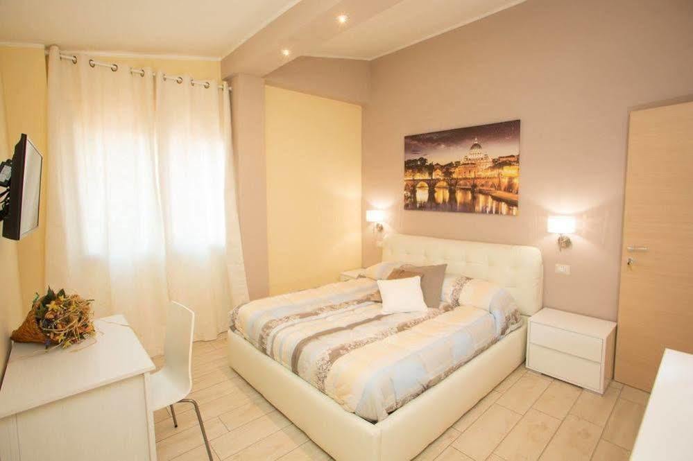 Le Ghiande Guest House Casal Palocco Εξωτερικό φωτογραφία